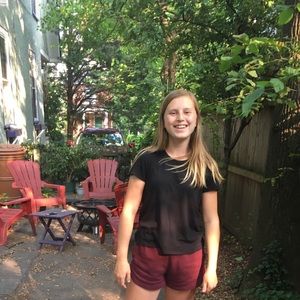 Meet your Posher, Anna